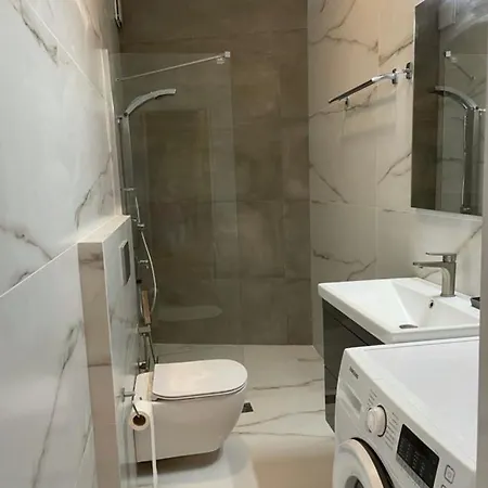 Feniks Apartamento